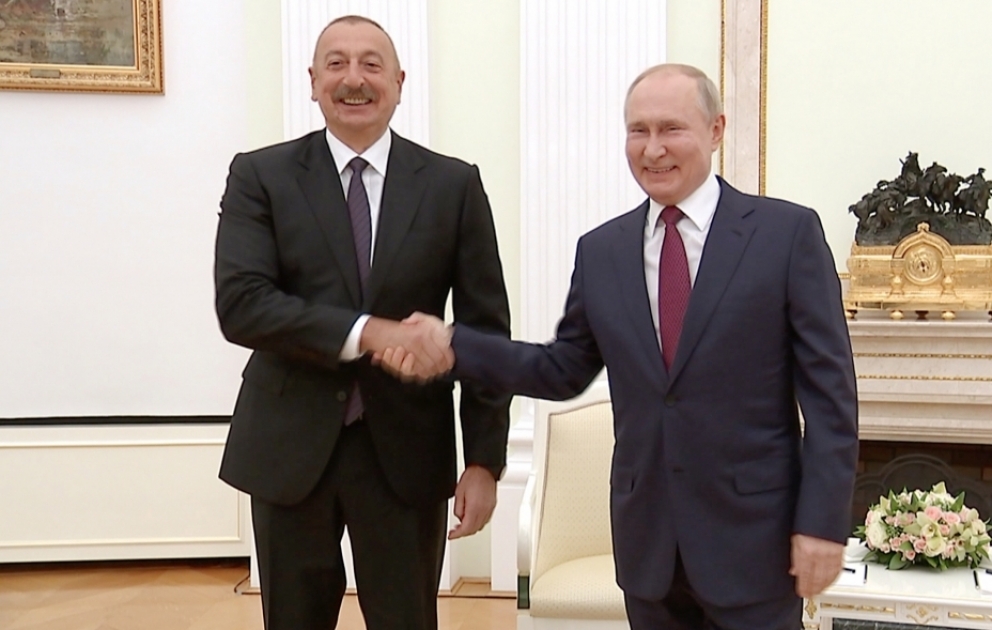 Präsidenten Aserbaidschans und Russlands treffen sich in Moskau VIDEO