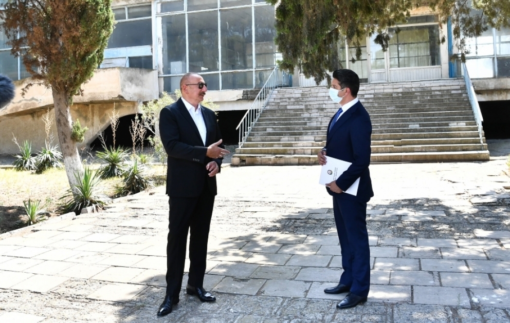 President Ilham Aliyev viewed Naftalan city airport VIDEO