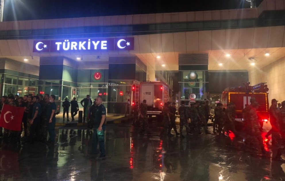 FHN-in yanğın-xilasetmə qüvvələrindən ibarət növbəti qrup Türkiyəyə çatıb VİDEO