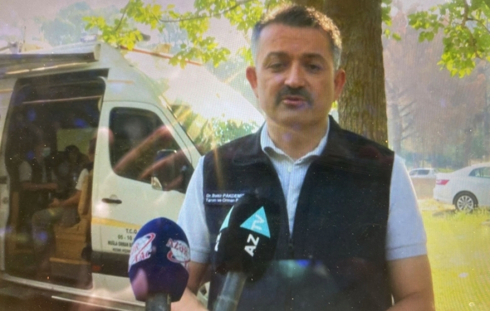 Türkiyəli nazir: Azərbaycanlı qardaşlarımızın da yanımızda olması, verdikləri dəstək çox önəmlidir VİDEO