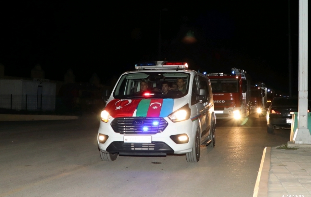 FHN-in Türkiyəyə yollanan növbəti yanğın-xilasetmə qrupu Gürcüstan ilə dövlət sərhədinə çatıb VİDEO