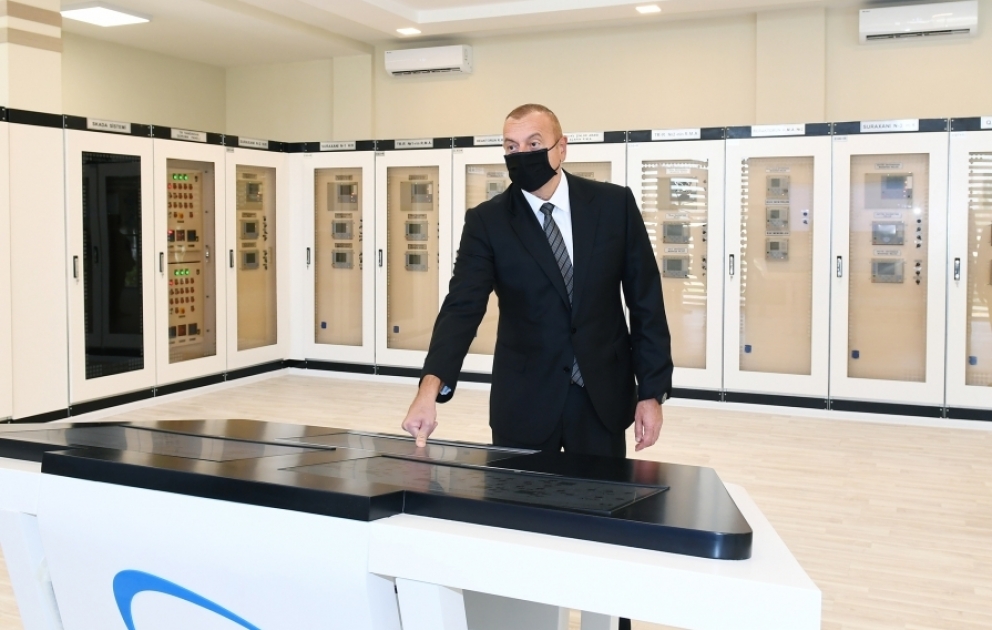 Prezident İlham Əliyev əsaslı şəkildə yenidən qurulan 110/35/6 kilovoltluq “Suraxanı” yarımstansiyasının açılışında iştirak edib VİDEO