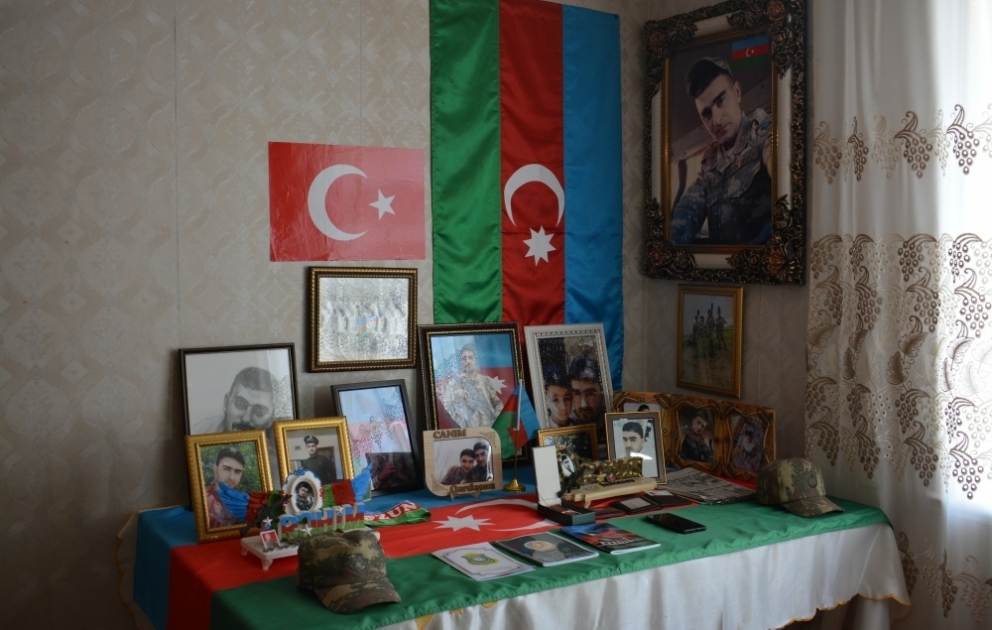 Şəhidin həyat yoldaşına son sözləri: “Qismətimizə şəhidlik yazılıbsa olacaq, hər şeyə rəğmən sən güclü ol” VİDEO
