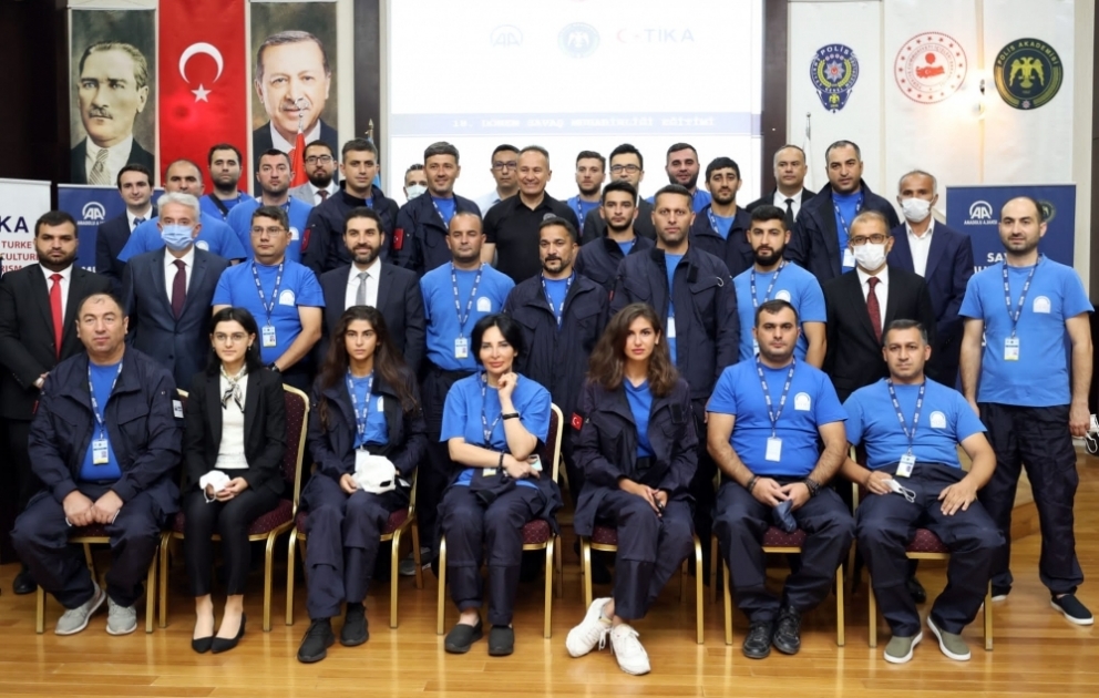 Ankarada keçirilən “Müharibə dövründə jurnalistika” mövzusunda təlimlərin birinci gününə yekun vurulub VİDEO