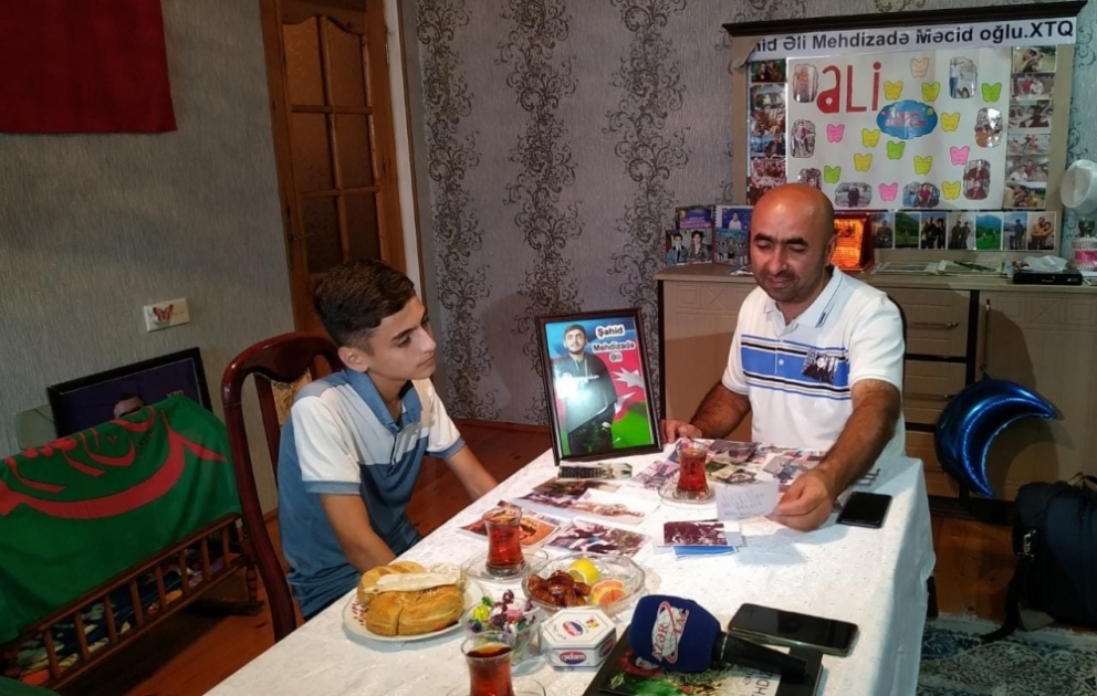 Şəhid qardaşı: Əli kimi qəhrəman olmaq istəyirəm VİDEO