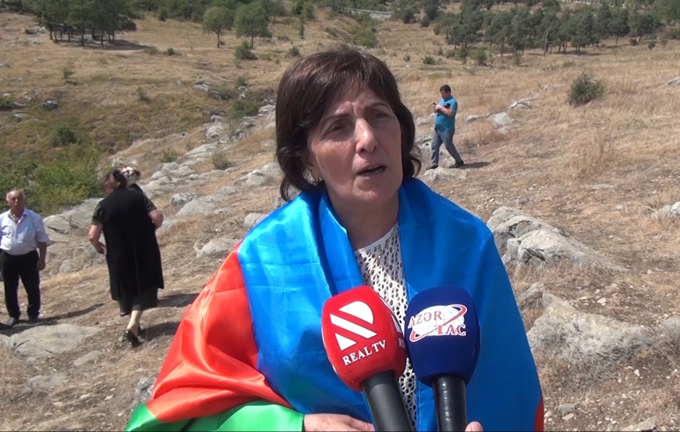 Məlahət İbrahimova: Allahdan bir arzum var ki, Şuşada əvvəlki günlərdəki kimi toy-bayramlarımız başlasın VİDEO