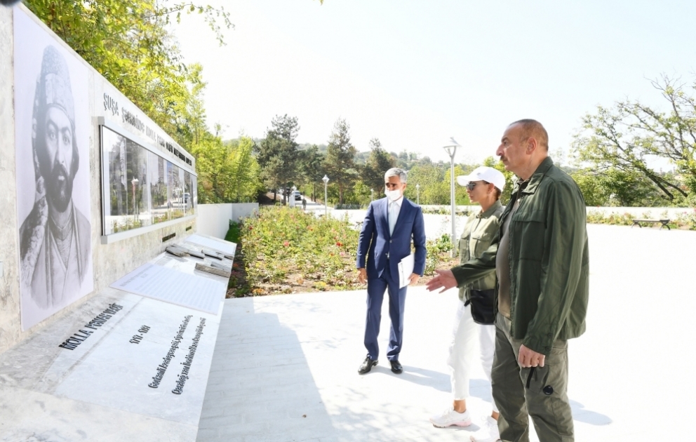 Şuşada dahi Azərbaycan şairi Molla Pənah Vaqifin muzey-məqbərə kompleksinin bərpadan sonra açılışı olub YENİLƏNİB VİDEO