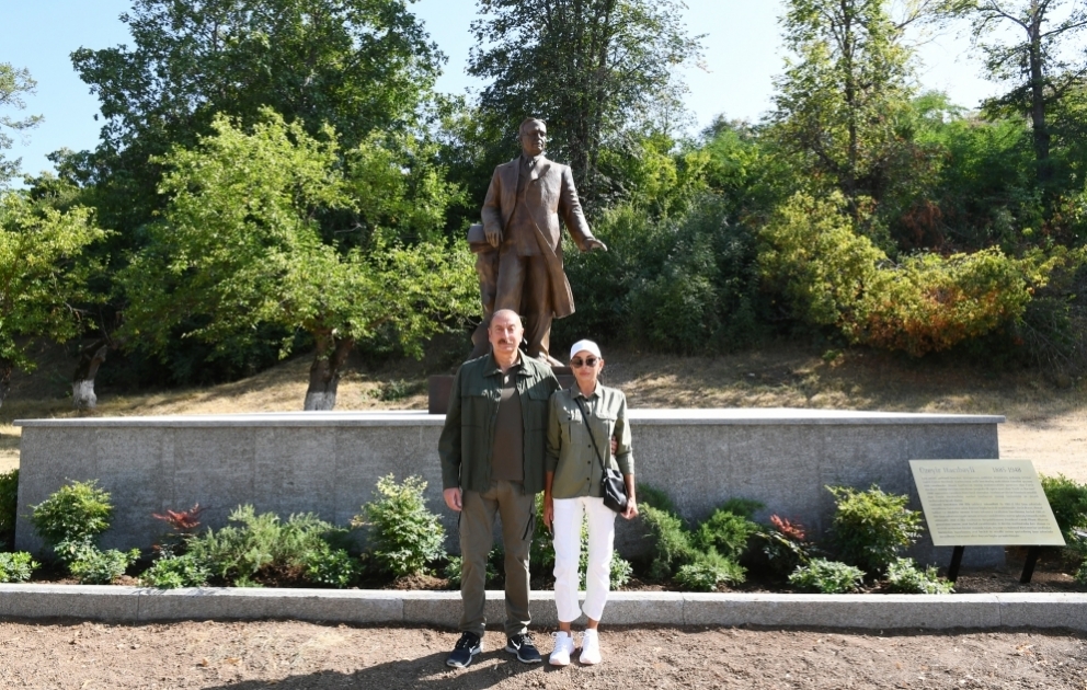 President Ilham Aliyev and First Lady Mehriban Aliyeva unveiled monument to Uzeyir Hajibayli in Shusha VIDEO