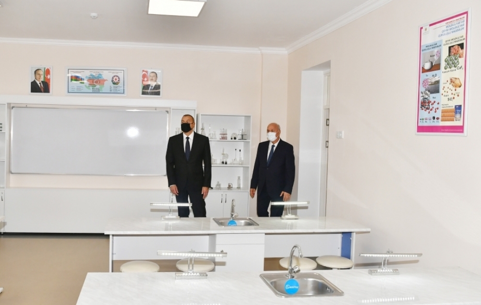 Президент Ильхам Алиев ознакомился с условиями, созданными в полной средней школе номер 20 города Сумгайыт  ОБНОВЛЕНО ВИДЕО