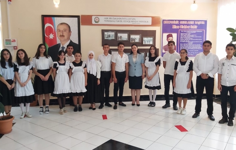 Astaralı məzunlardan rekord göstərici – bir sinfin 17 şagirdinin hamısı ali məktəbə daxil olub FOTO VİDEO