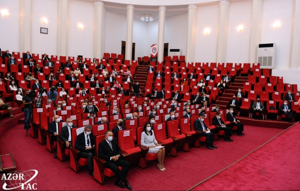 Bakıda Beynəlxalq TURAZ Akademiyası Konqresi işə başlayıb VİDEO