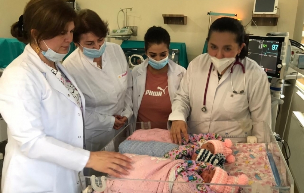 Quba Regional Perinatal Mərkəzində üçəm doğulub VİDEO
