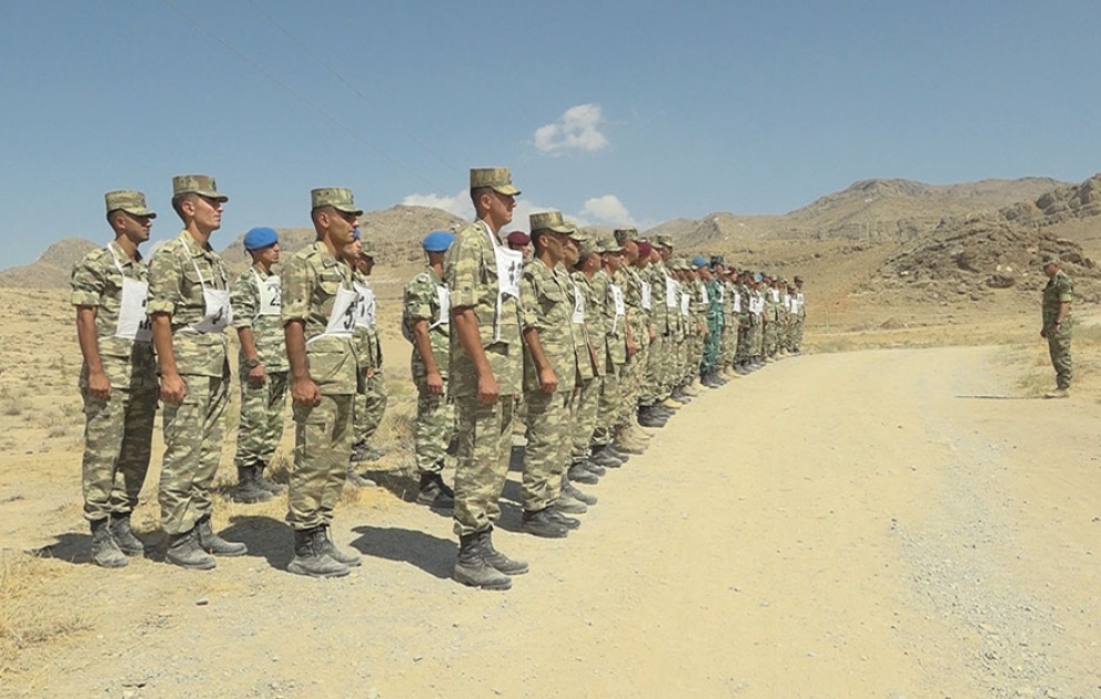 Naxçıvan Qarnizonu üzrə hərbi qulluqçular arasında səmti müəyyənetmə birinciliyi keçirilib VİDEO