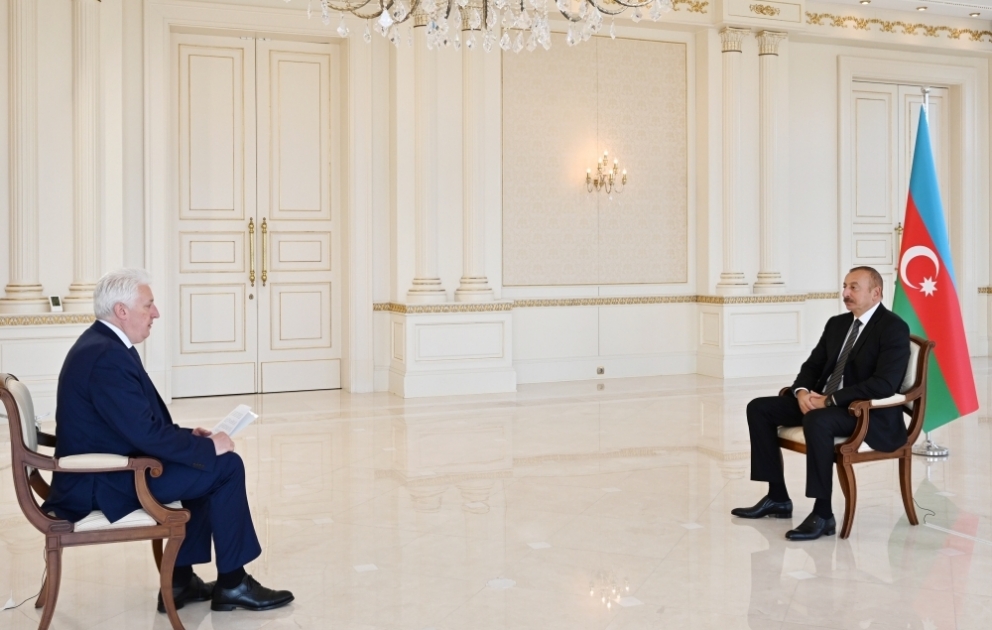 Prezident İlham Əliyevin Rusiyanın nüfuzlu “Nasionalnaya oborona” jurnalına müsahibəsi VİDEO