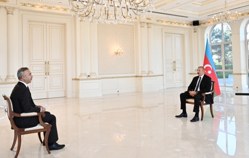 Prezident İlham Əliyevin Türkiyənin Anadolu Agentliyinə müsahibəsi VİDEO