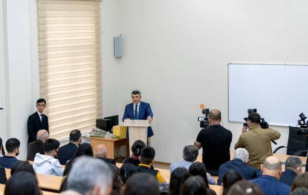 Nazir İnam Kərimov Azərbaycan Dövlət Aqrar Universitetində tədrisin təşkili prosesi ilə tanış olub VİDEO