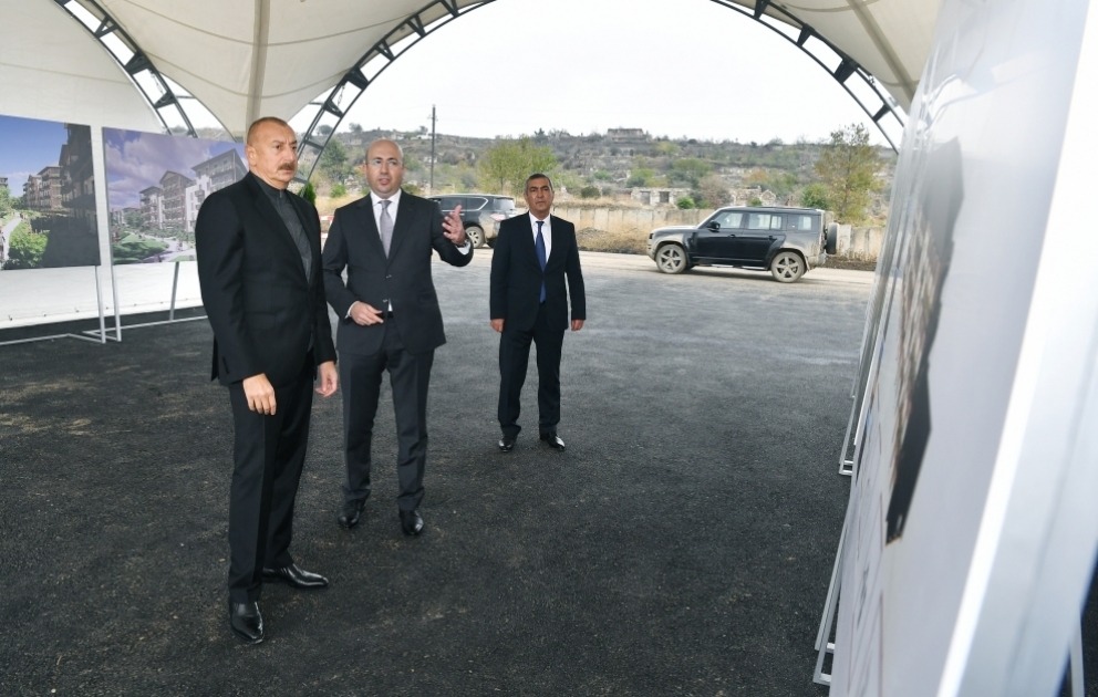 Cérémonie de pose de la première pierre du premier quartier d’immeubles résidentiels à Djabraïl VIDEO