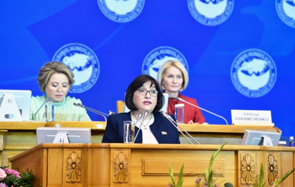 Председатель Милли Меджлиса: Женщина испокон веков была окружена в Азербайджане особым вниманием и заботой ВИДЕО