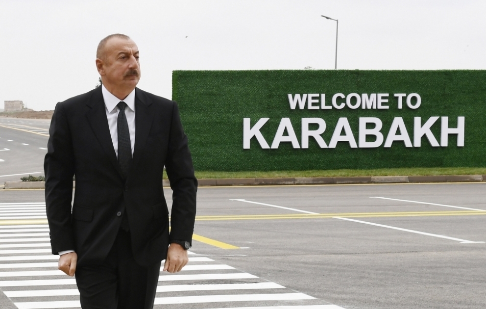 Präsident Ilham Aliyev inspiziert im neuen internationalen Flughafen Füsuli geschaffene Bedingungen VIDEO