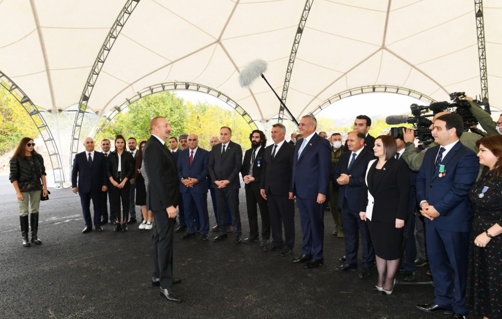 President Ilham Aliyev and First Lady Mehriban Aliyeva met with members of Zangilan general public VIDEO