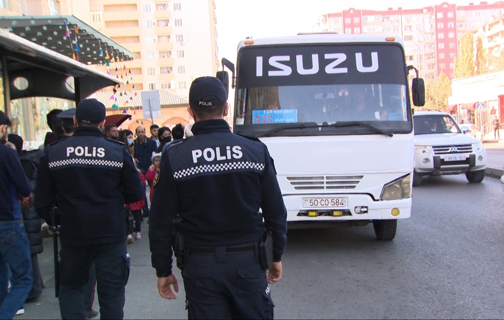 Abşeron rayonunda ictimai nəqliyyatda tibbi maskadan istifadə etməyən şəxslər cərimələniblər VİDEO