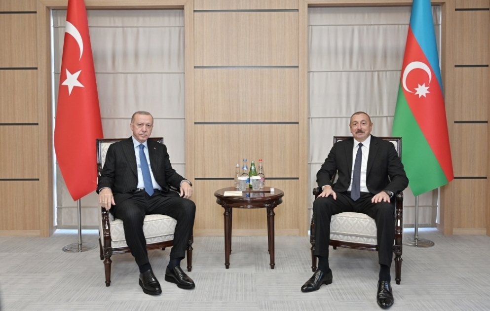 Entretien en tête-à-tête des présidents azerbaïdjanais et turc à Zenguilan VIDEO