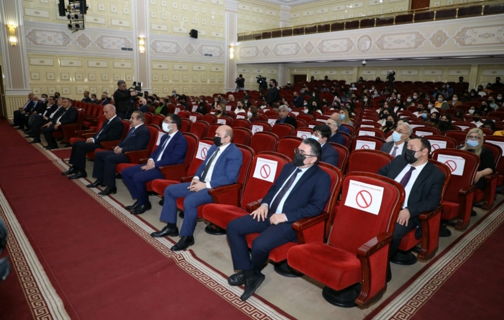 BDU-da Vətən müharibəsi dövründə medianın fəaliyyətinə dair kitablar təqdim edilib VİDEO
