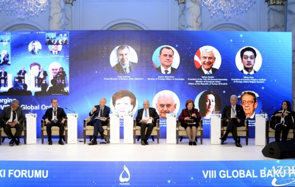 VIII Qlobal Bakı Forumu işini panel iclaslarda davam etdirir VİDEO