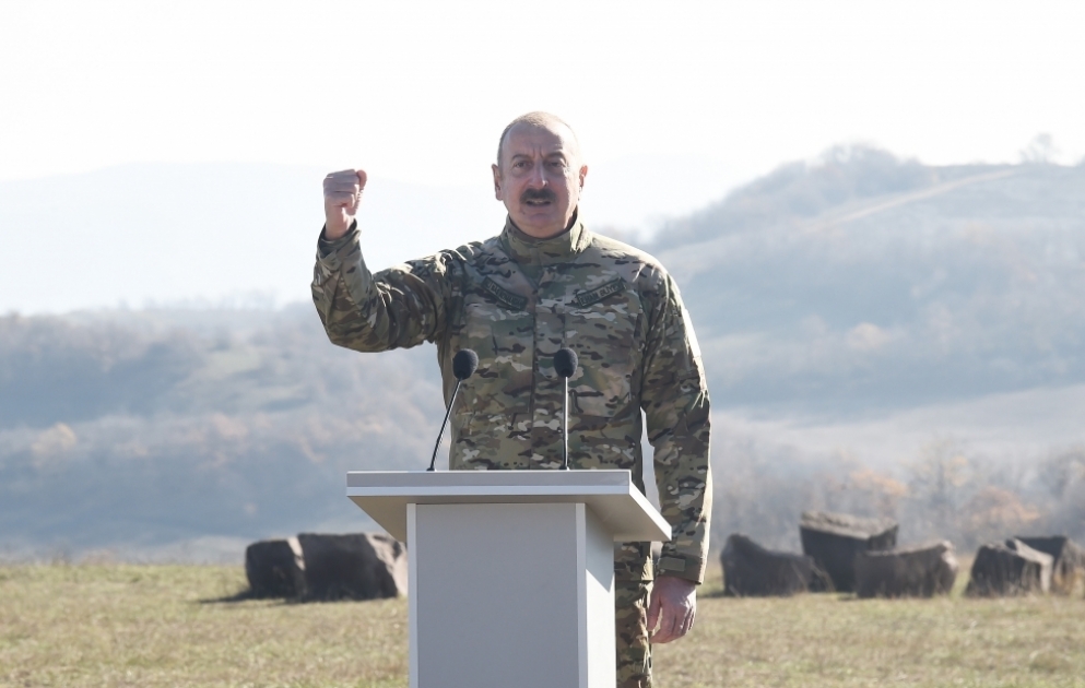 President, Commander-in-Chief of Armed Forces Ilham Aliyev made speech in front of servicemen in Shusha VIDEO
