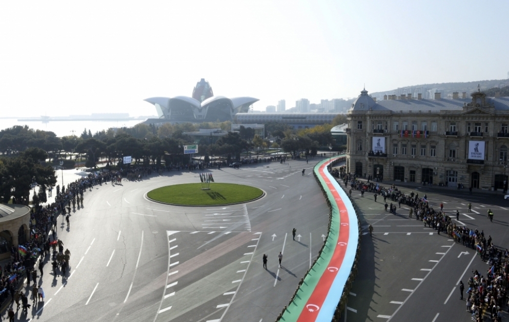 Victory march and flash mob held in Baku VIDEO