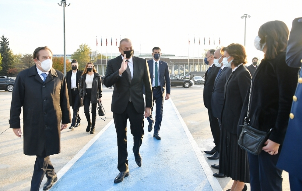 Prezident İlham Əliyevin Türkiyəyə səfəri başa çatıb VİDEO