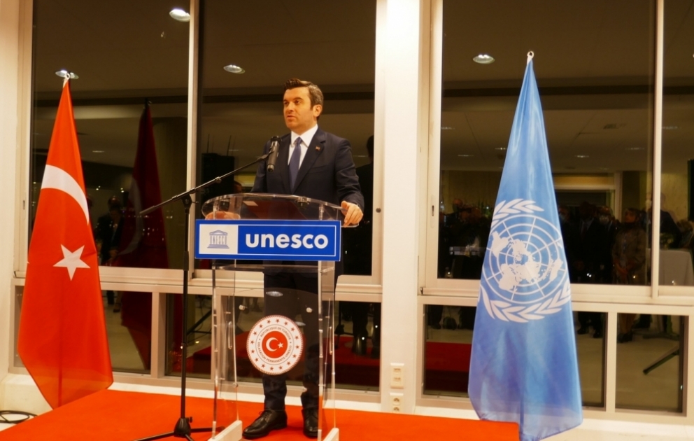 UNESCO: Türkiyənin “Cənnət bağı” adlı klassik naxışlı İznik keramika divarının açılış mərasimi olub VİDEO