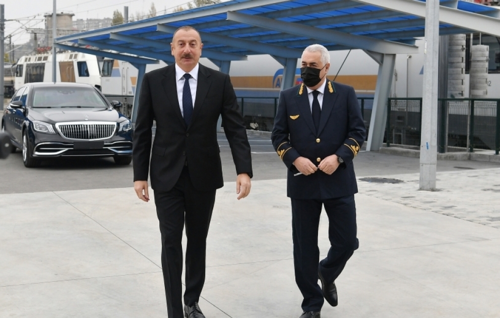 Le président Ilham Aliyev participe à l'ouverture d'un nouveau dépôt de locomotives de Bilédjéri VIDEO
