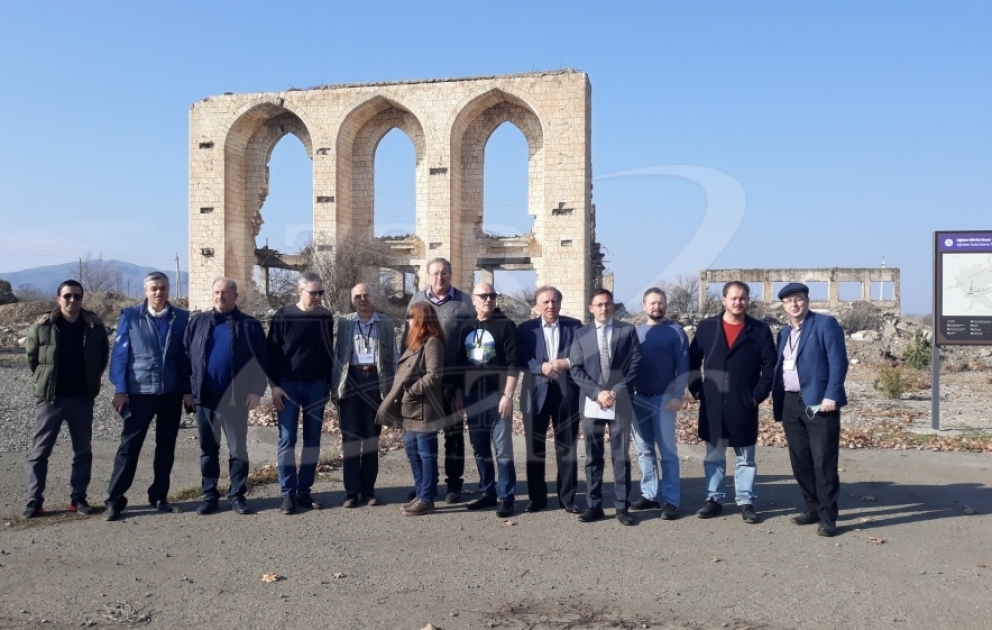 Rusiyalı ekspertlər Ağdamda erməni vandalizminin şahidi olublar  FOTO VİDEO