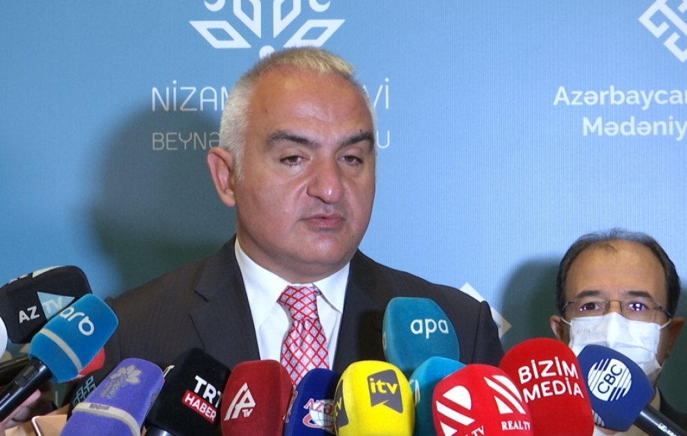 Mehmet Nuri Ersoy: Nizami Gəncəvi bütün türk dünyasının qürurudur VİDEO