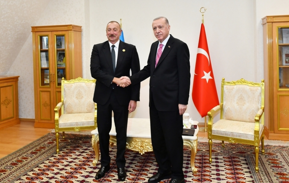 Prezident İlham Əliyevin Türkiyə Prezidenti Rəcəb Tayyib Ərdoğan ilə görüşü olub YENİLƏNİB VİDEO