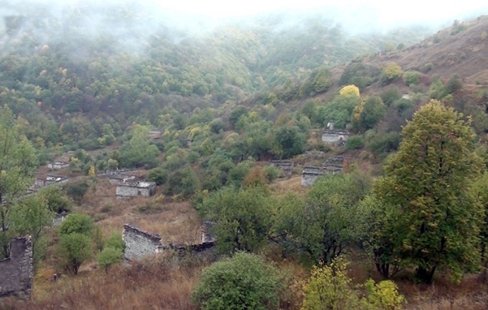 Le ministère de la Défense diffuse une vidéo du village d'Istiboulag de la région de Kelbédjer VIDEO