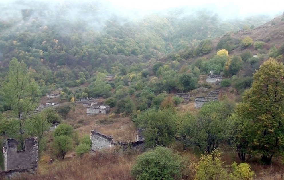 Azerbaijan’s Defense Ministry releases video footages of Gilinjli village, Kalbajar district VIDEO