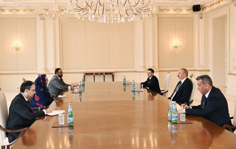 Präsident Ilham Aliyev empfängt pakistanische Ministerin für Verteidigungsproduktion VIDEO