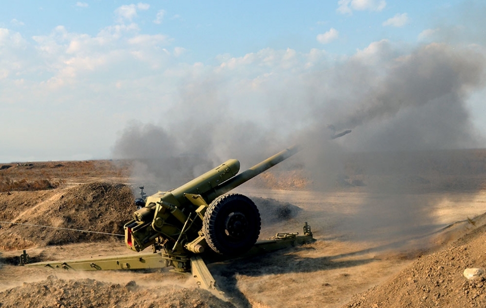 Artillery units hold live-fire exercises VIDEO
