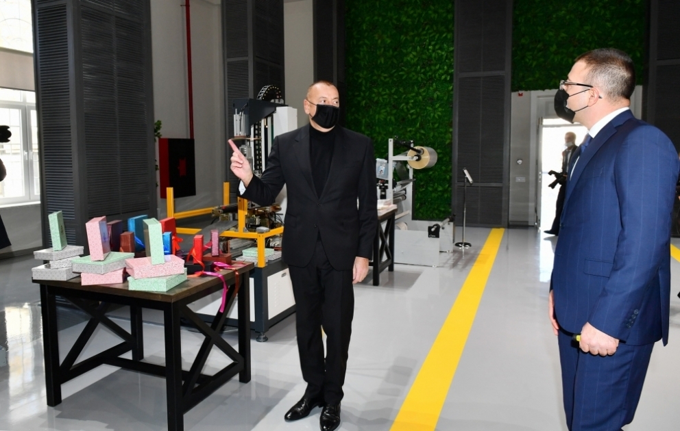 L’usine de fabrication d’emballages « Quba ABAD Factory » a été inaugurée VIDEO