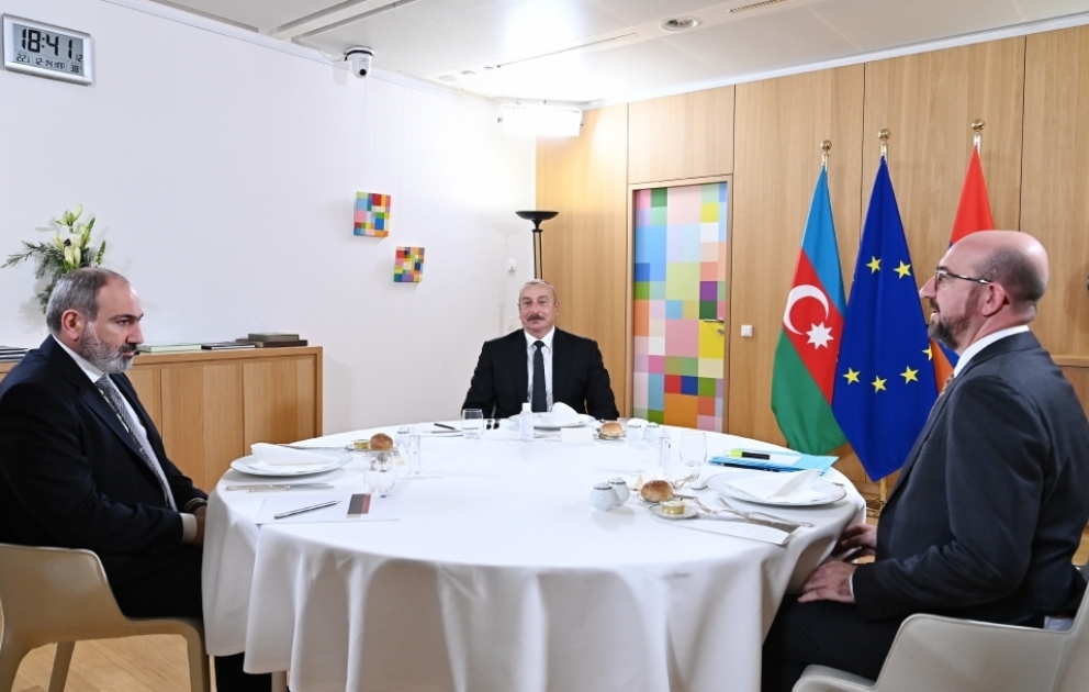 President Ilham Aliyev had joint meeting with President of European Council Charles Michel and Armenian Prime Minister Nikol Pashinyan VIDEO