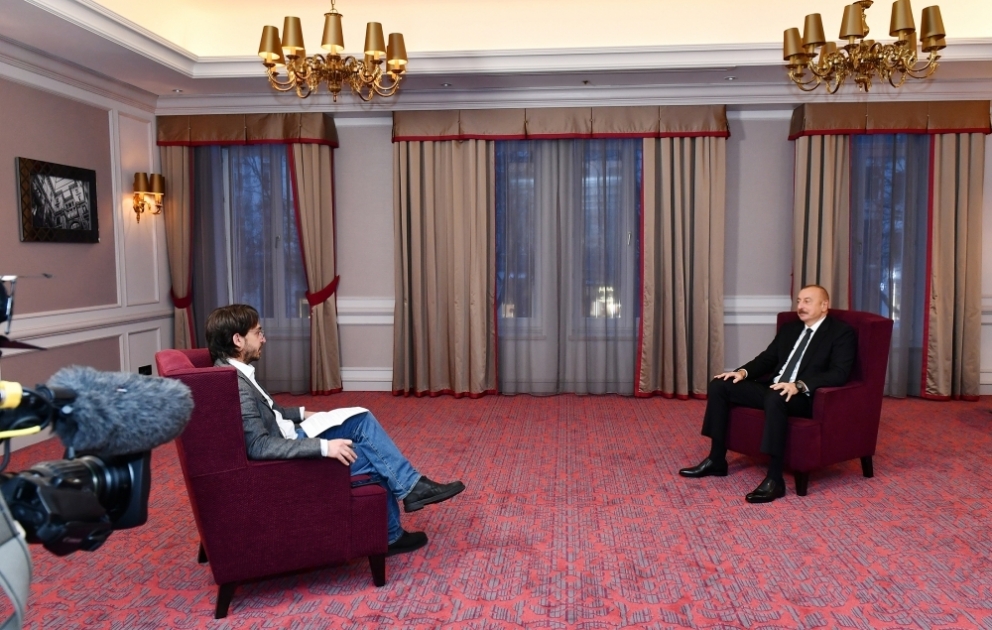 President Ilham Aliyev was interviewed by Spanish El Pais newspaper VIDEO