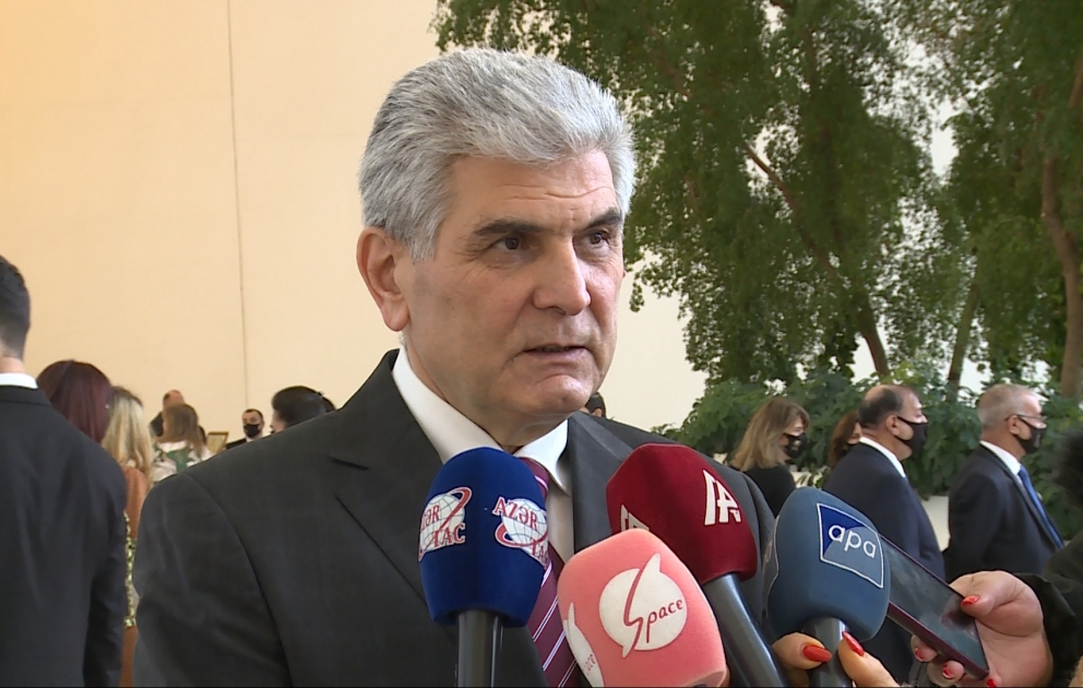 Rektor: Universitetimizin adını uca tutan hər bir məzunumuzla fəxr edirik VİDEO