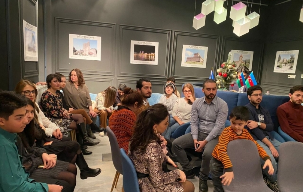 Macarıstandakı “Azərbaycan Evi”ndə Həmrəylik Günü və Yeni il münasibətilə tədbir keçirilib VİDEO