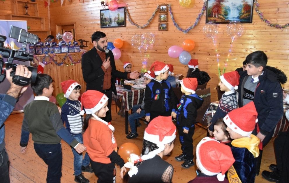 Yevlaxda şəhid və qazi övladları üçün bayram şənliyi təşkil edilib VİDEO