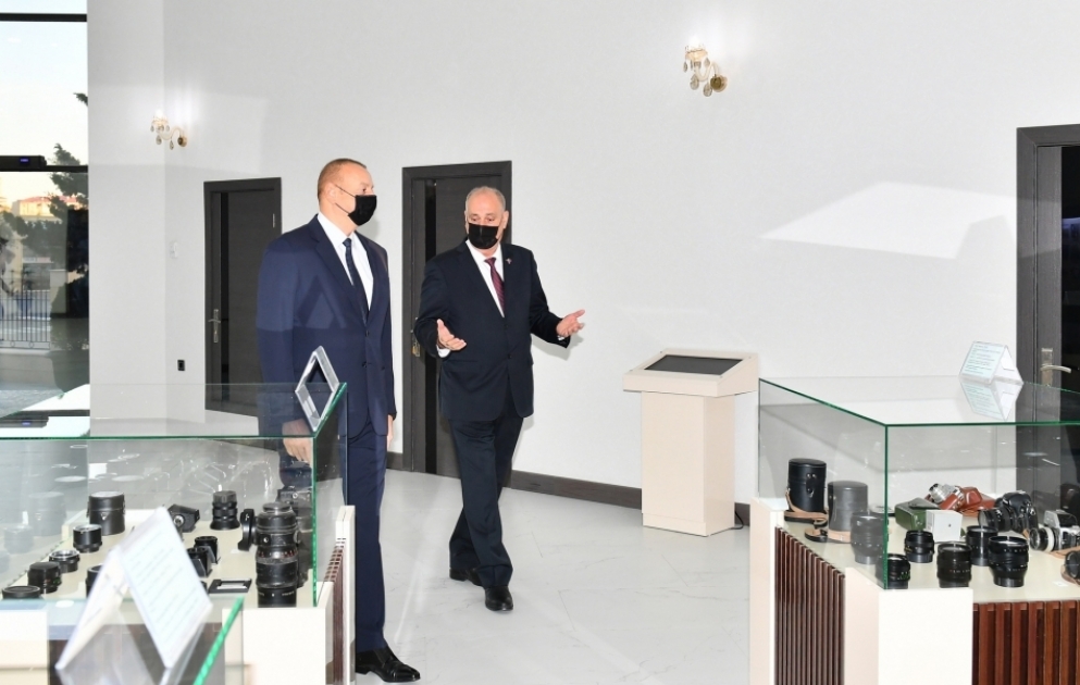 Le président Ilham Aliyev a visité le nouveau bâtiment de l’AZERTAC VIDEO