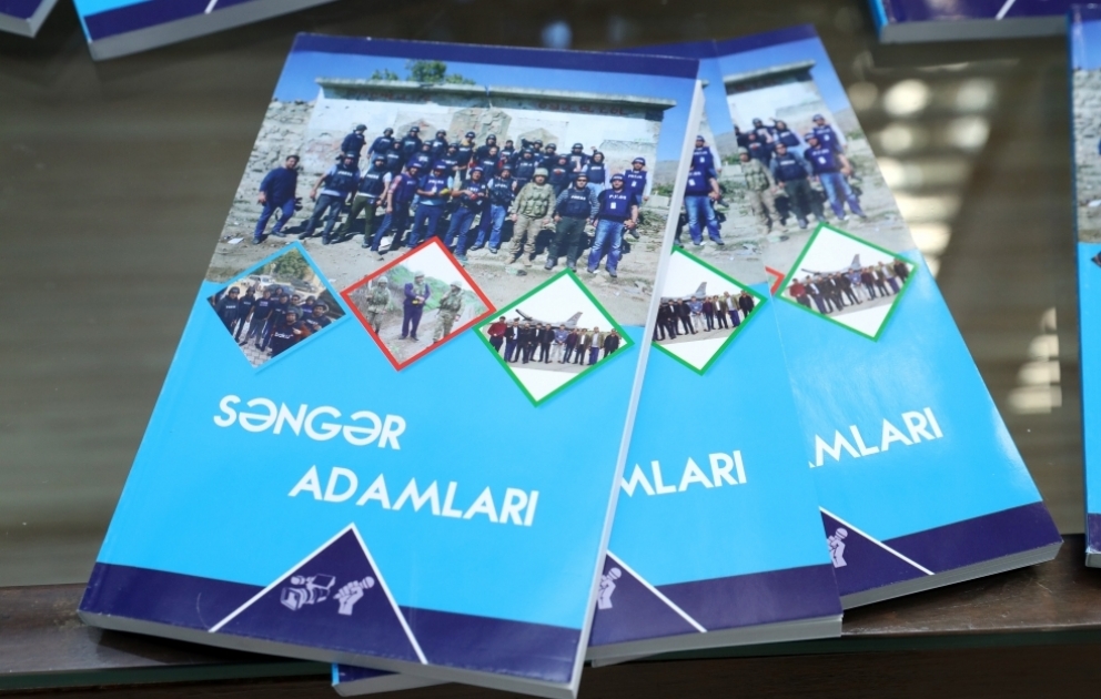 “Səngər adamları” kitabının təqdimatı keçirilib VİDEO