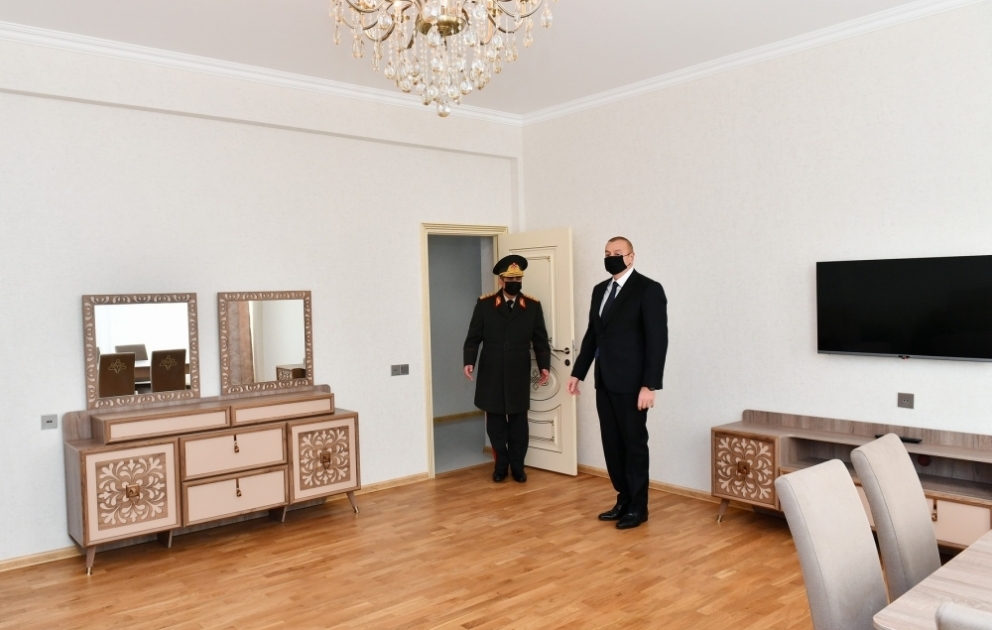 Apartments for servicemen were commissioned at MIDA' s Hovsan and Yasamal residential complexes President Ilham Aliyev viewed the apartments VIDEO
