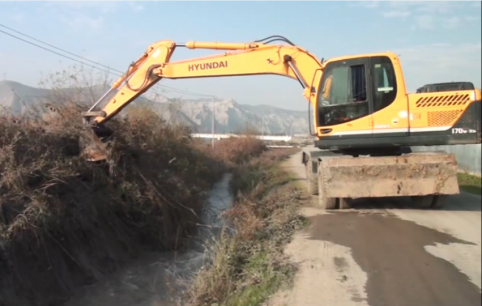 Göyçayda uzun illər istifadə olunan beton kanal əsaslı təmir edilib VİDEO